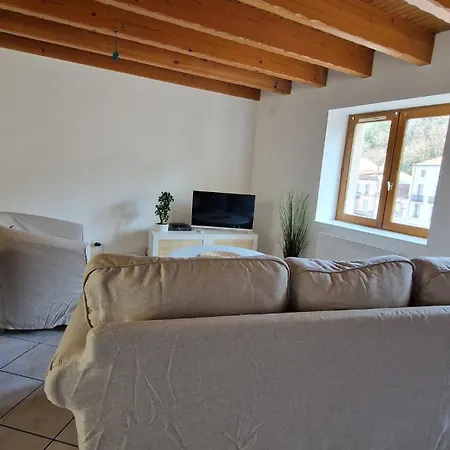Duplex Au Centre De
