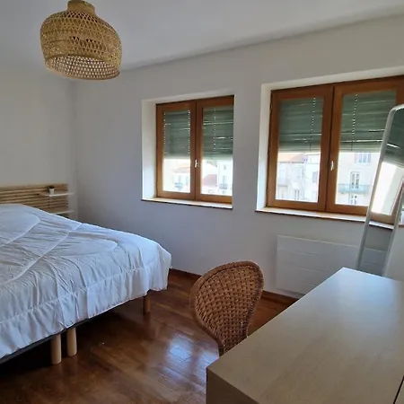 Apartment Duplex Au Centre De Royat